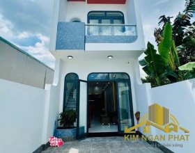 NHÀ 1 TRỆT 1 LẦU PHÚ MỸ