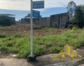 LÔ GÓC SIÊU VIP – CỔNG KCN BÀU BÀNG