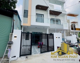Bán nhà phố Phú Mỹ Thủ Dầu Một: 1 trệt 1 lầu gần sát chợ Phú Mỹ, đường ô tô 5m