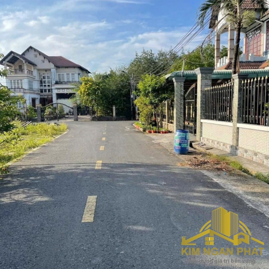 Bán Đất 2 Mặt Tiền Trung Tâm Chánh Phú Hòa | Diện Tích 874m² Sổ Hồng Riêng