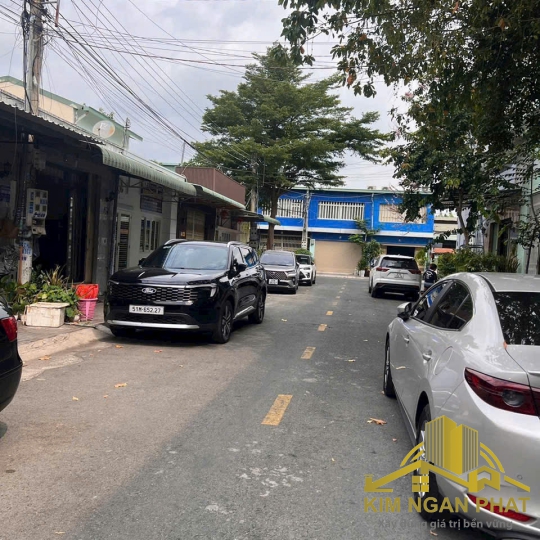 Bán Nhà 1 Trệt 2 Lầu KDC Phú Lợi | Đã Hoàn Công | Nội Thất Gỗ Cao Cấp