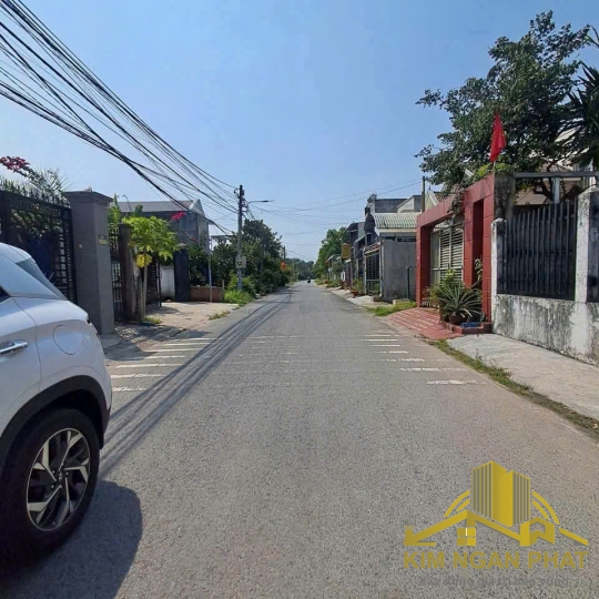 Bán đất nền đường ĐX68 Định Hòa: Diện tích lớn 540m², lý tưởng xây biệt thự vườn, đã tách sẵn 2 sổ riêng