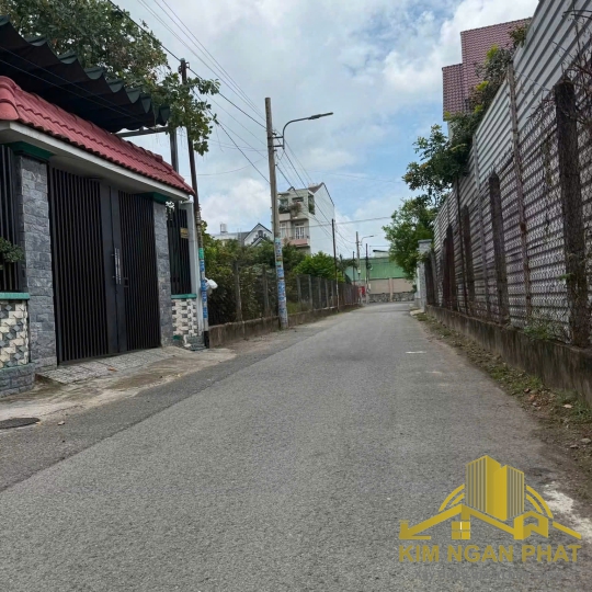 Bán lô đất trung tâm phường Phú Lợi Thủ Dầu Một: Diện tích 119m² thổ cư 80m², cách đường Nguyễn Thị Minh Khai 150m