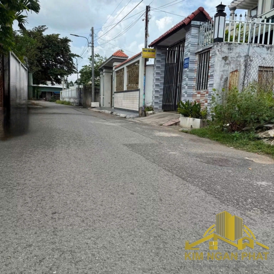 Bán lô đất trung tâm phường Phú Lợi Thủ Dầu Một: Diện tích 119m² thổ cư 80m², cách đường Nguyễn Thị Minh Khai 150m