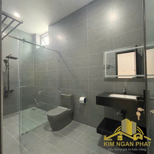 Bán biệt thự mái Nhật đẳng cấp KDC Hiệp Thành 3: Diện tích 11,3x30m thổ cư 100%, có hồ bơi và hồ cá Koi, full nội thất
