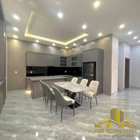 Bán biệt thự mái Nhật đẳng cấp KDC Hiệp Thành 3: Diện tích 11,3x30m thổ cư 100%, có hồ bơi và hồ cá Koi, full nội thất