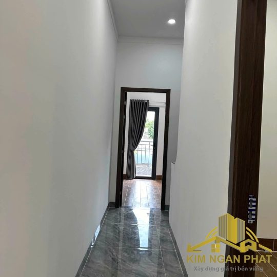 Bán nhà mới 100% phường Phú Lợi Thủ Dầu Một: Diện tích lớn 120m², sân ô tô 7 chỗ, dọn vào ở ngay
